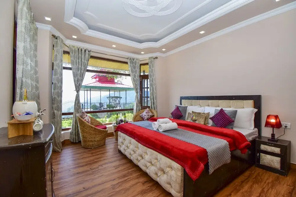 Куфри: Chail Cabana by Dumnu Homes