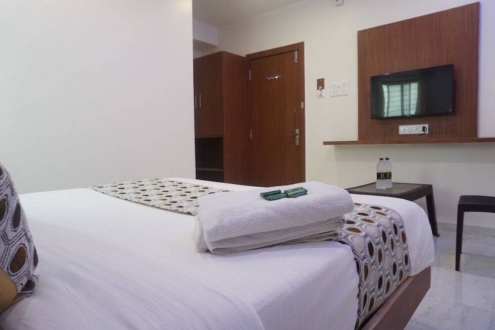 Пуна: Hotel Satkar Inn