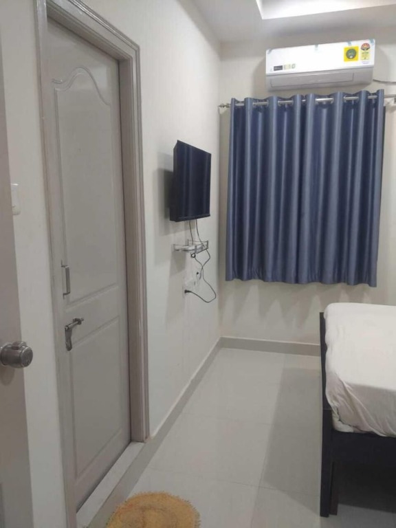 Хидерабад: BSR Hotel