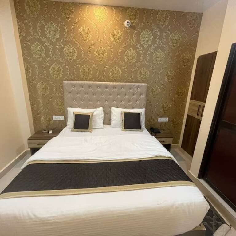 Патна: Goroomgo Glance Inn Patna