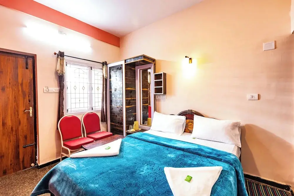 Ути: SV Residency