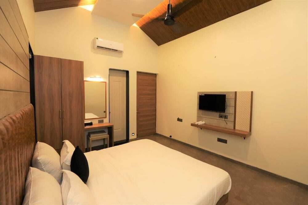 Киим: Privystays Jks Private Villa
