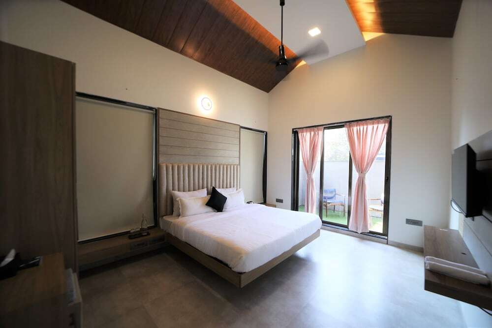 Киим: Privystays Jks Private Villa
