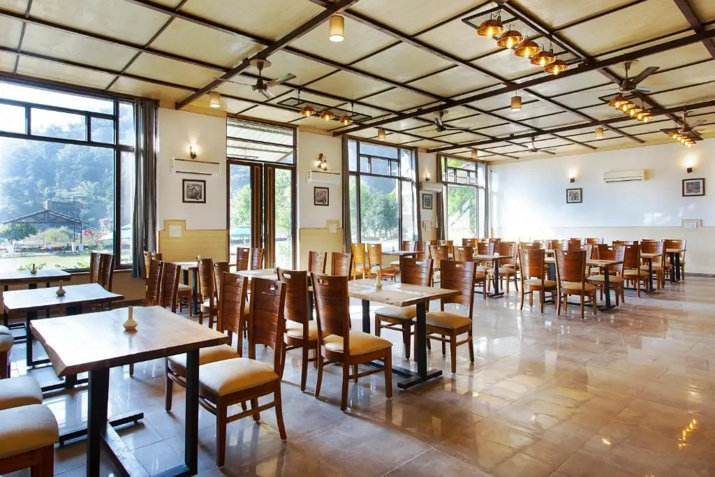 Крепость Ramnagar: River Valley Resort