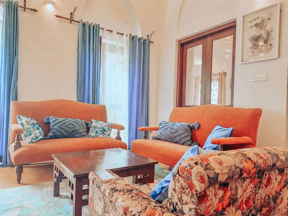 Анджуна: Beach villa Anjuna with private pool