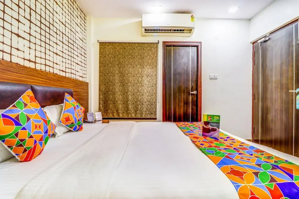 Канпур: FabHotel Sain Dass