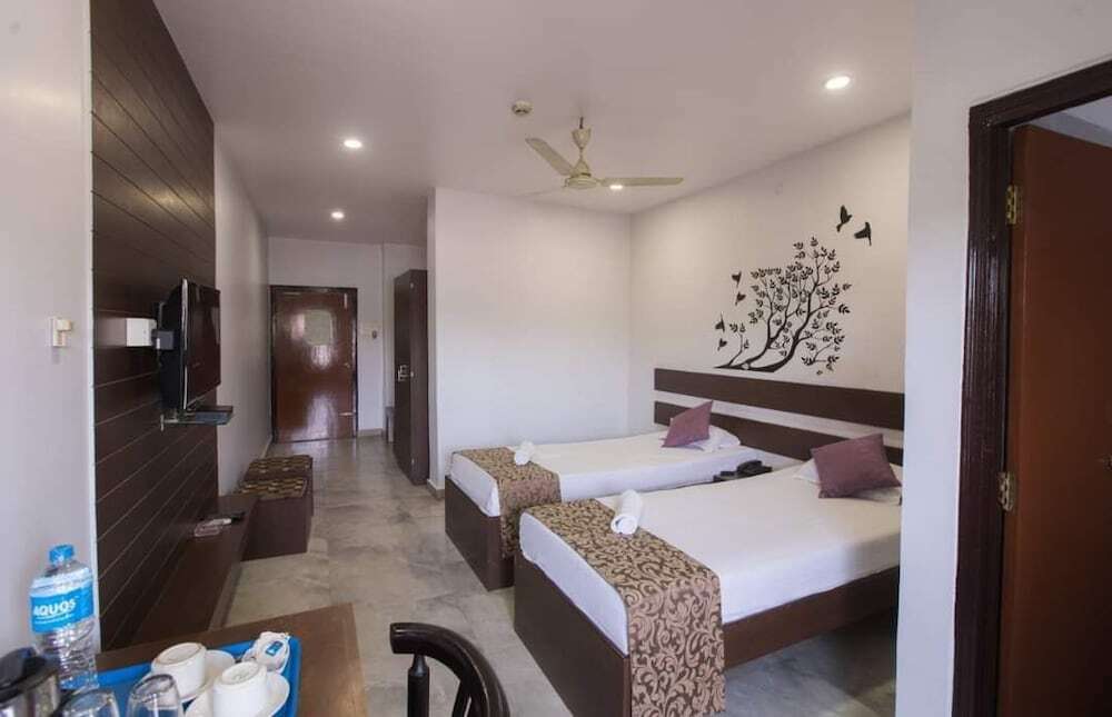 Гувахати: Hotel Arya Inn