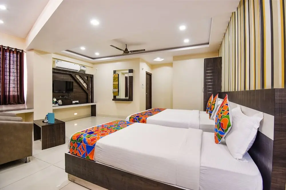Бангалор: Fabhotel Rotano Suites