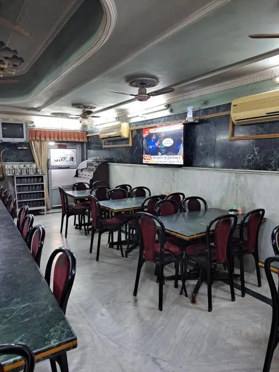 Дхаулпур: Jagan Hotel And Restaurant