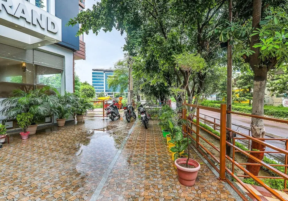 Fabhotel Surya Grand — фото 1