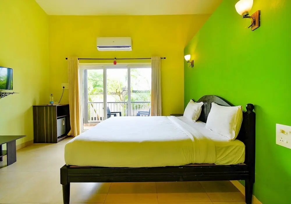 Вагатор: FabEscape Vagator Retreat Resort With Swimming Pool