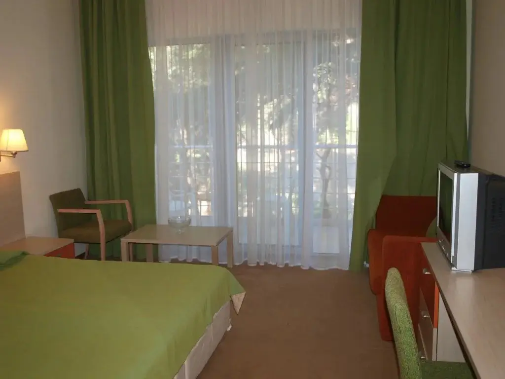 Алушта: Morskoy Hotel