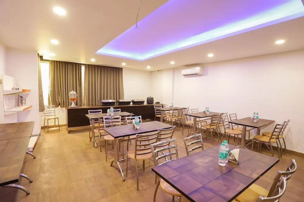 Нойда: Fabhotel Noida Express