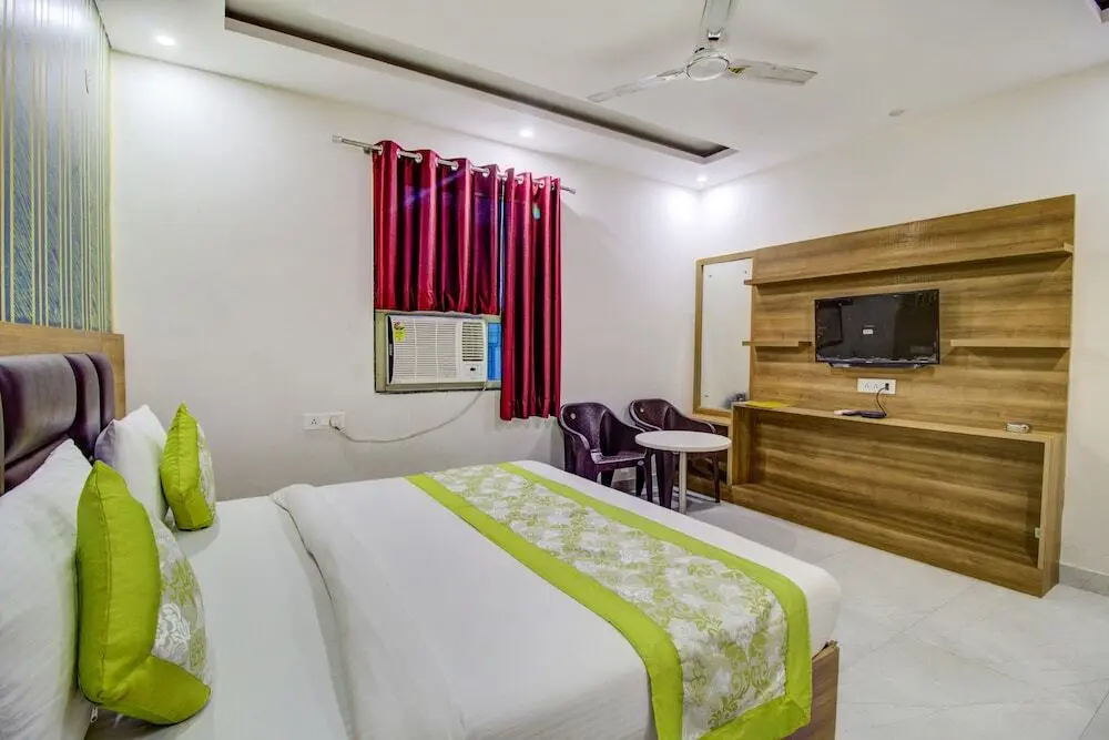 Нью-Дели: FabHotel Gross inn Suites