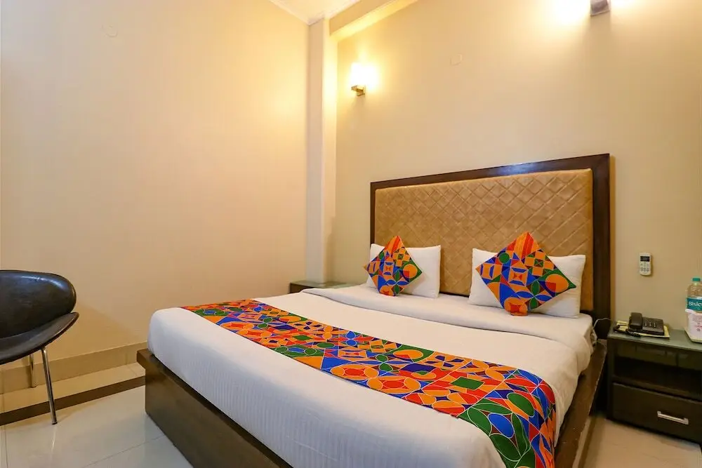 Нью-Дели: Fabhotel Llyod Residency