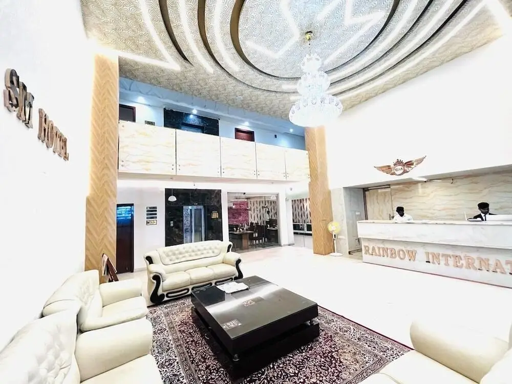 Шамшабад: Hotel Sm Rainbow International