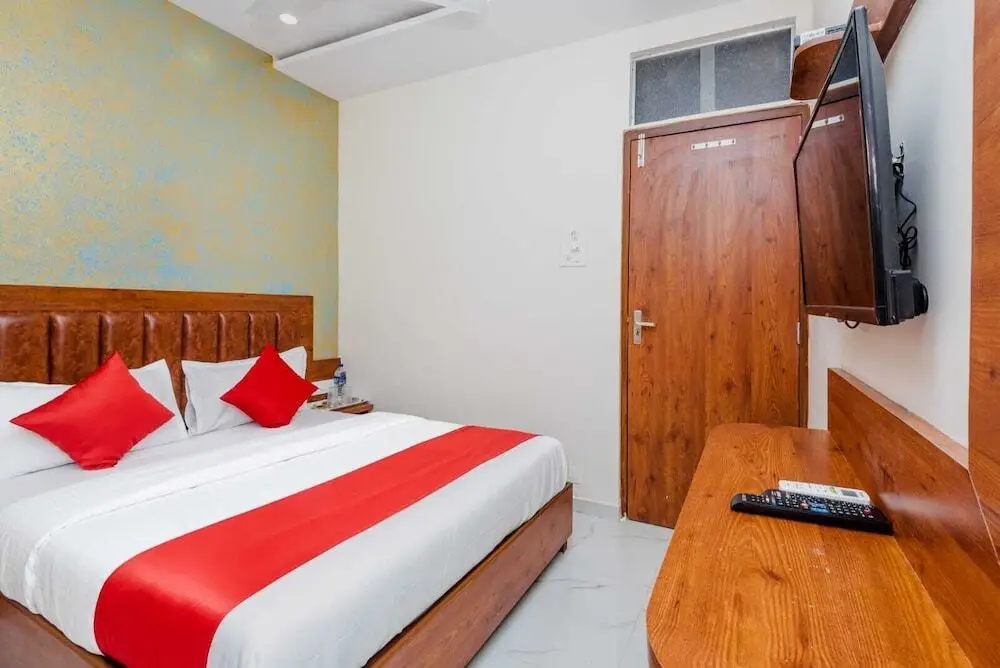 Мумбаи: Hotel Purple Orchid