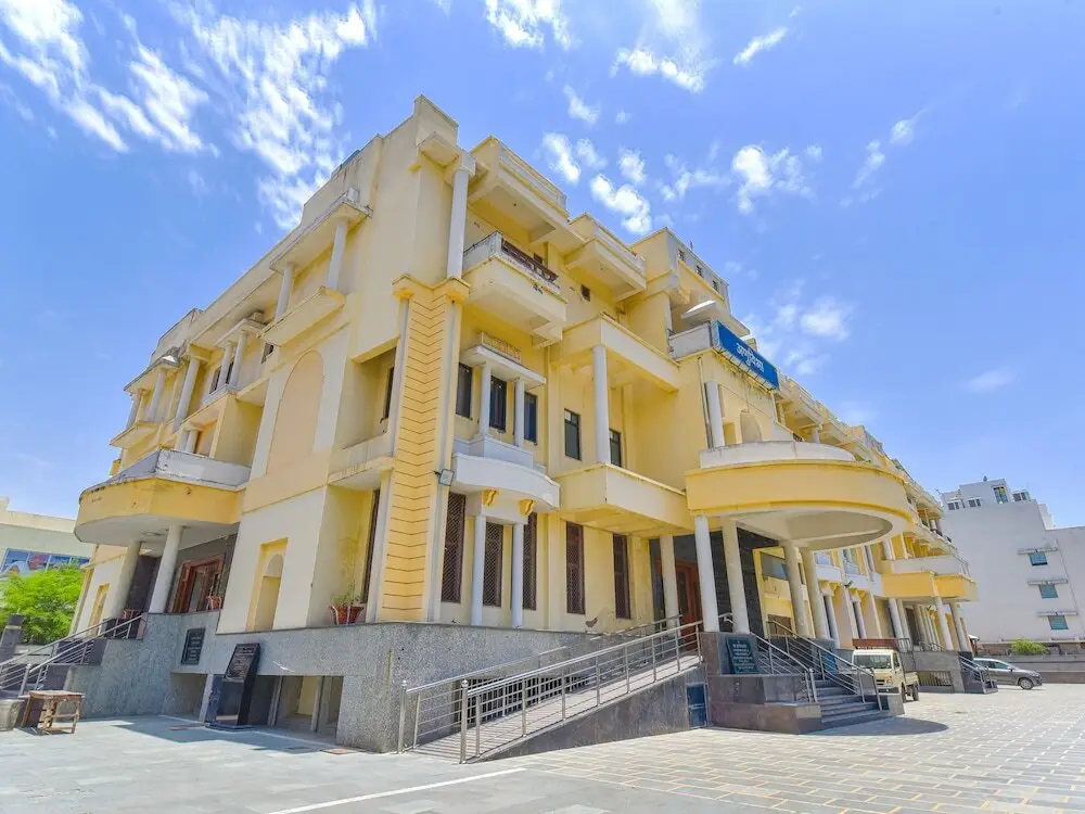 Anuvarat Vishwa Bharti Society — фото 1