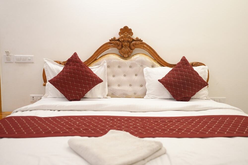 Нью-Дели: Hotel Right Palace And Banquet