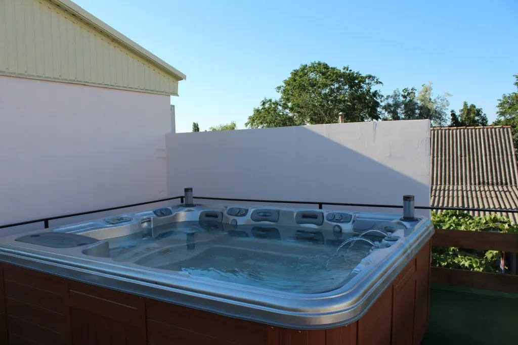 Феодосия: U Yudzhina Guest House