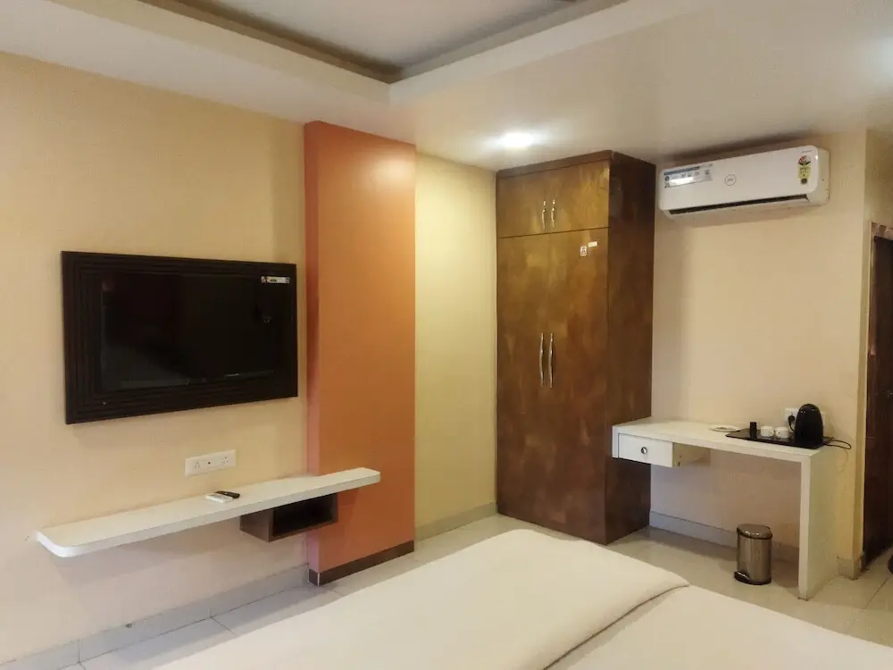 Гувахати: Assam Lodge