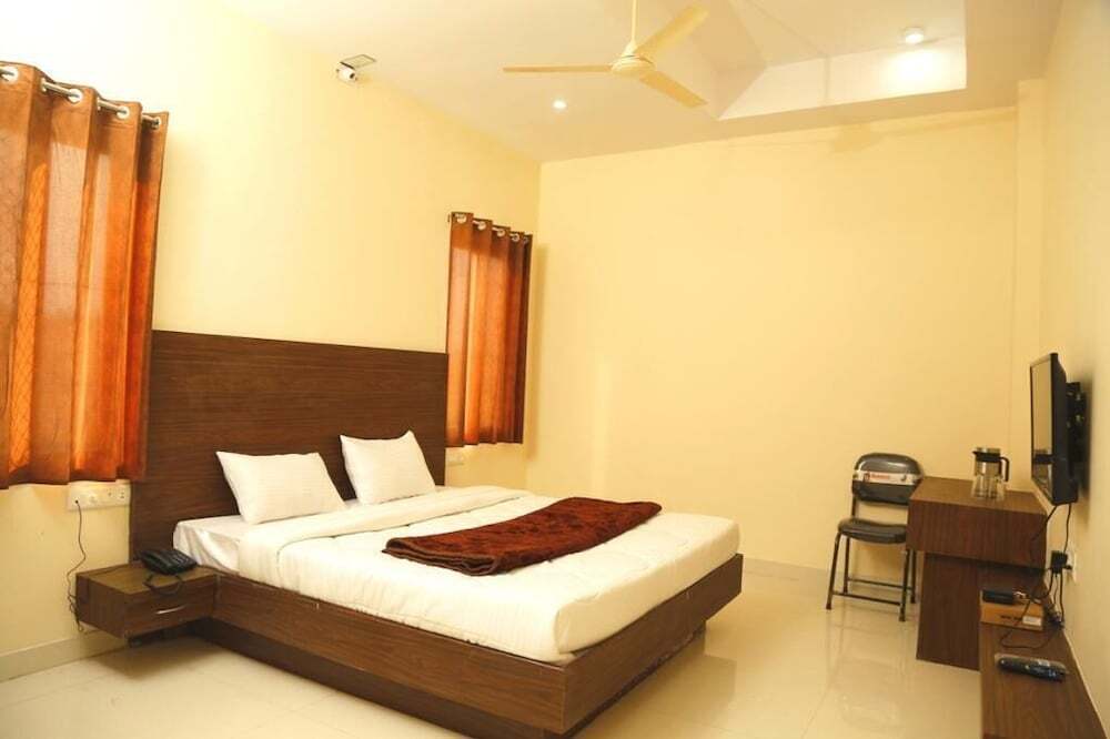 Читторгарх: Kanha Hotel & Resort