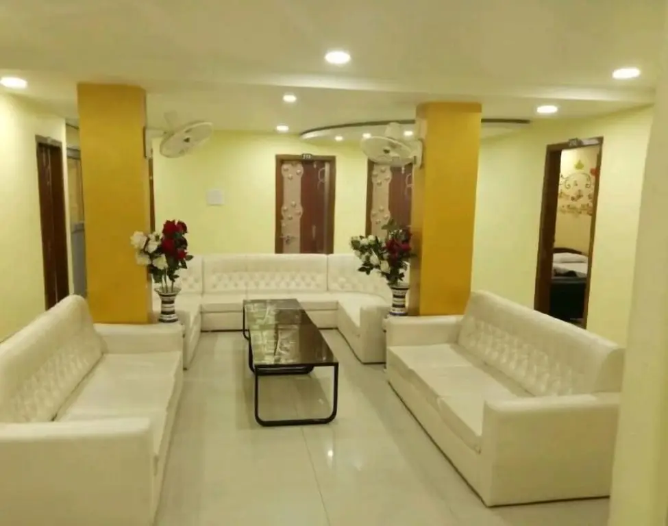 Тезпур: Hotel Tezpur City