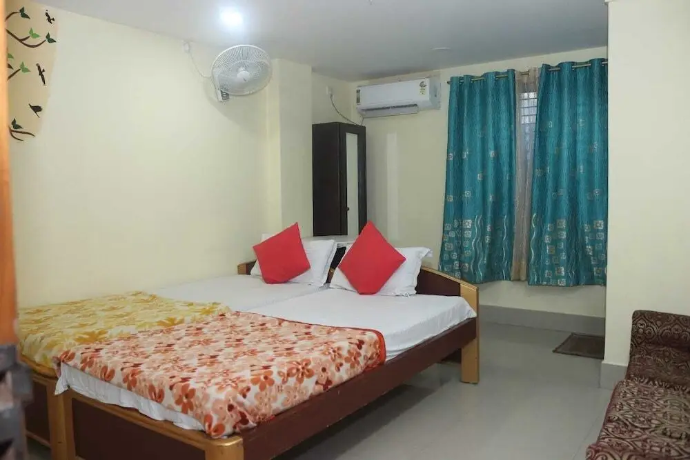 Тезпур: Hotel Tezpur City
