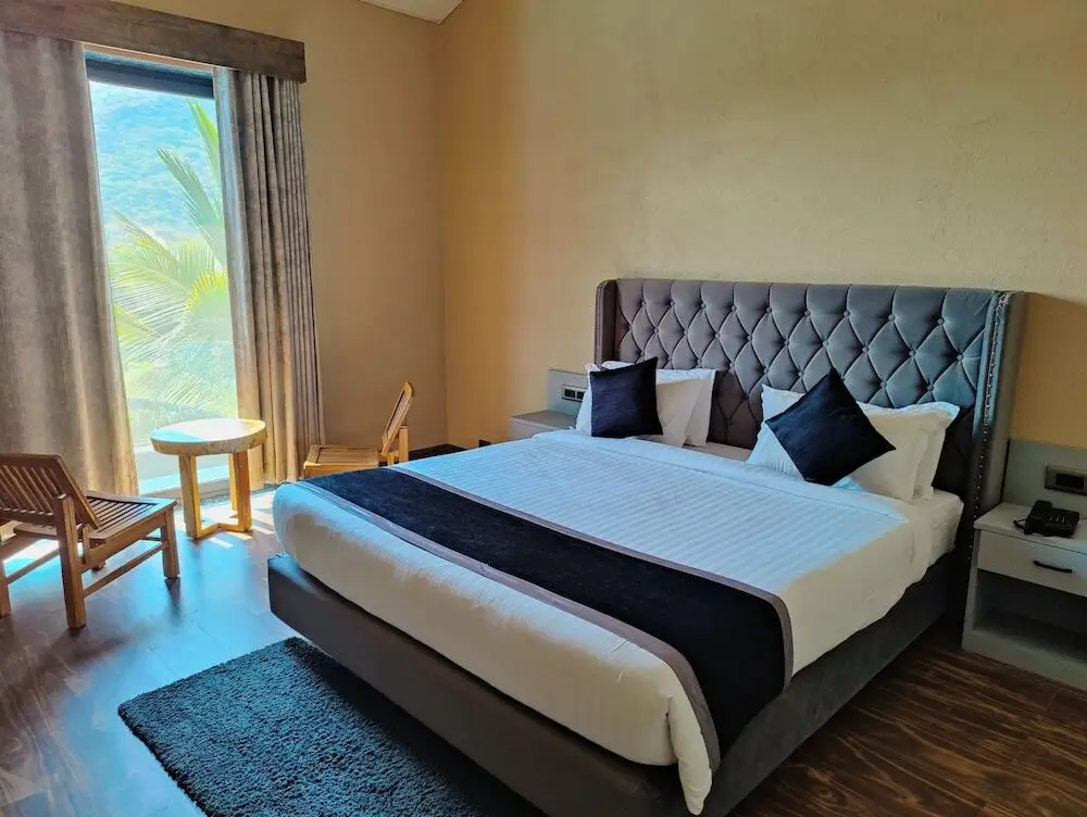 Удаипур: The Divine Hills Resort Udaipur
