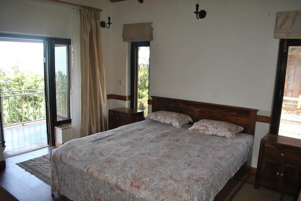 Раникхет: The Himalayan Lodge