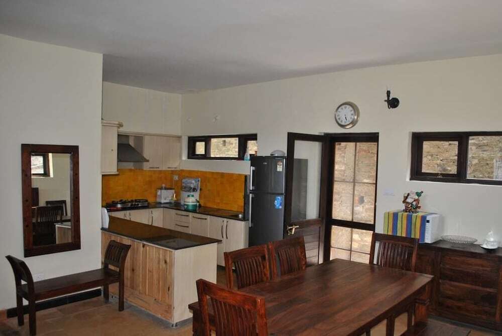 Раникхет: The Himalayan Lodge