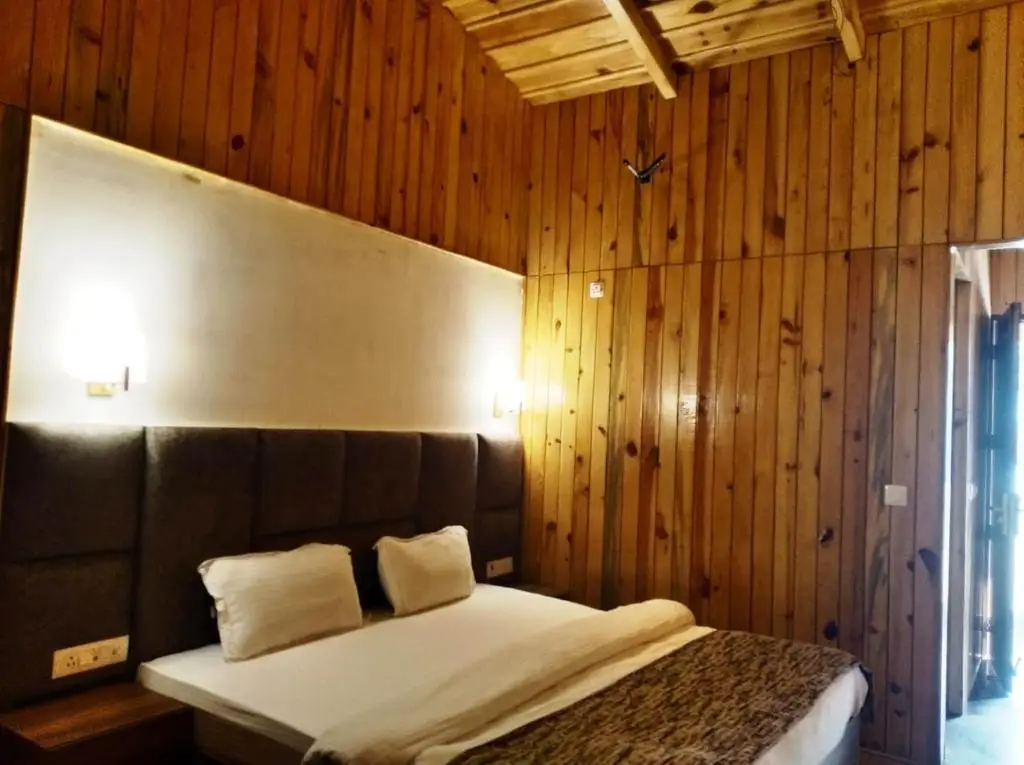 Ришикеш: Qcent Woods Spa & Resort