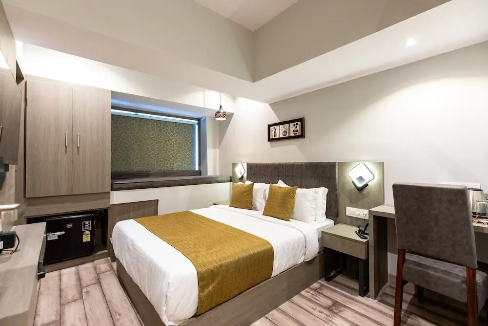 Мумбаи: Hotel Larmont Luxury