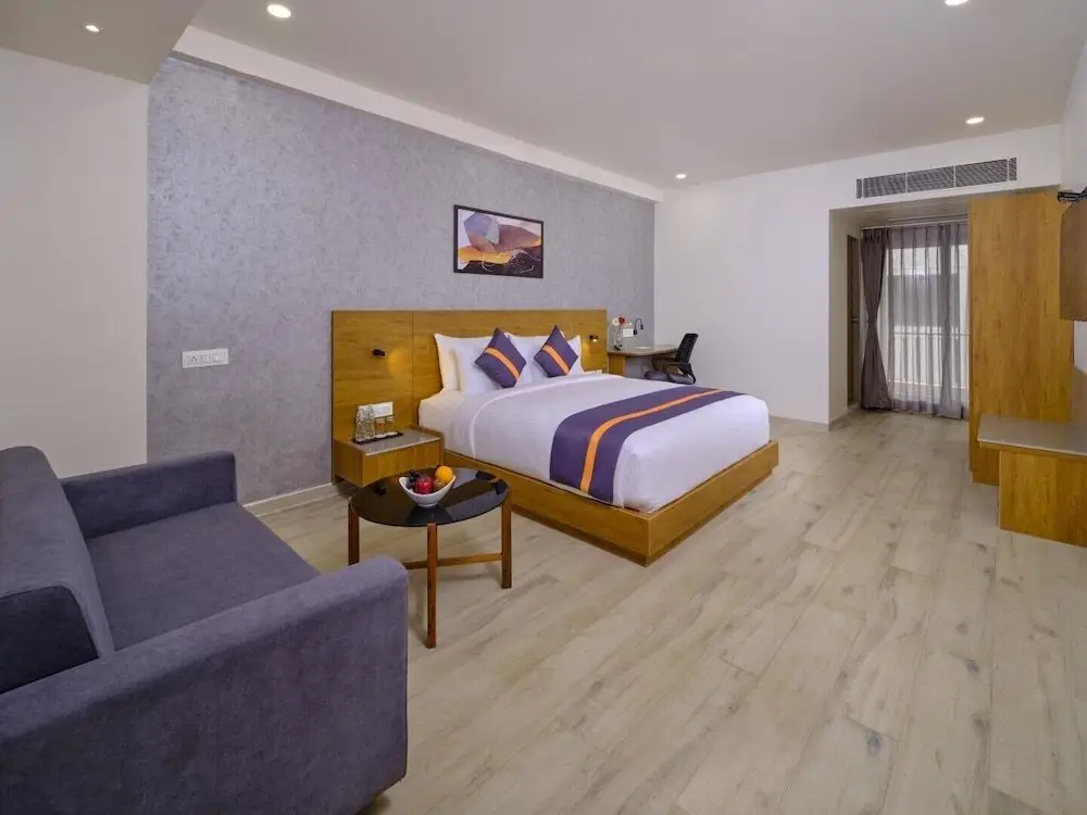 Гарудешвар: Comfort Inn