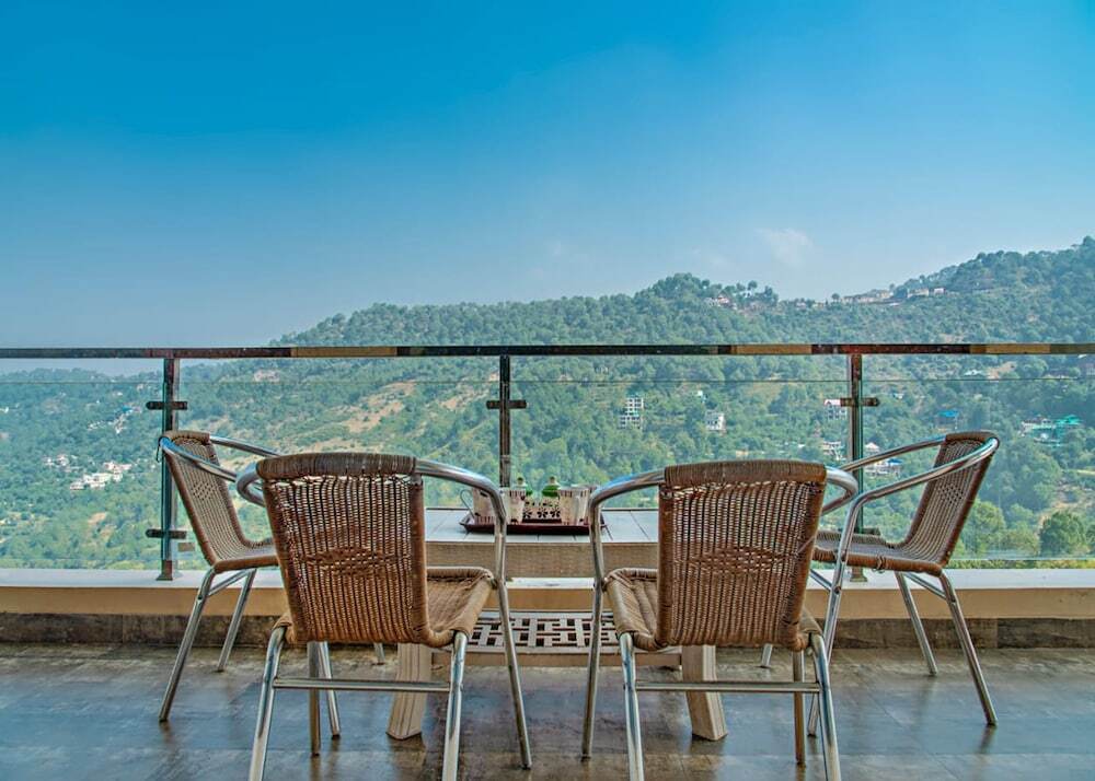 Казаули: Grand Kasauli