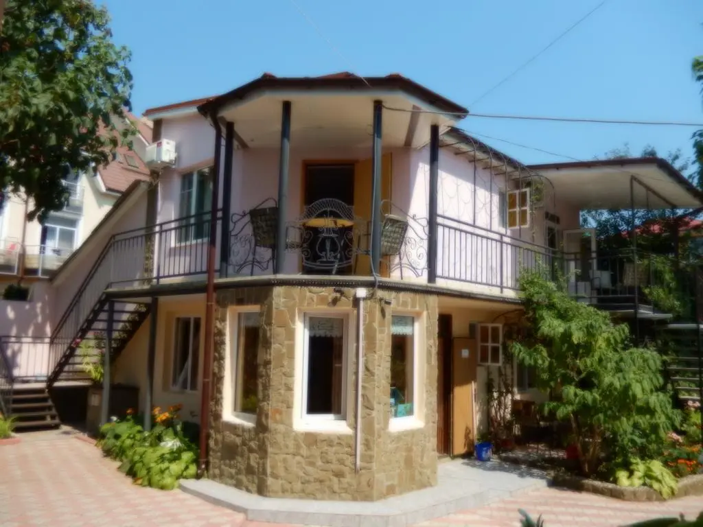 Коктебель: Villa Lira Guest House