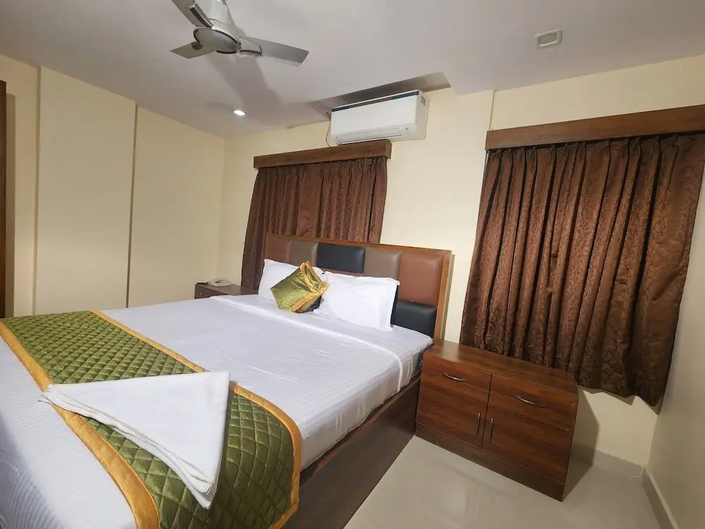Висакхапатнам: Hotel Ocean View Vizag