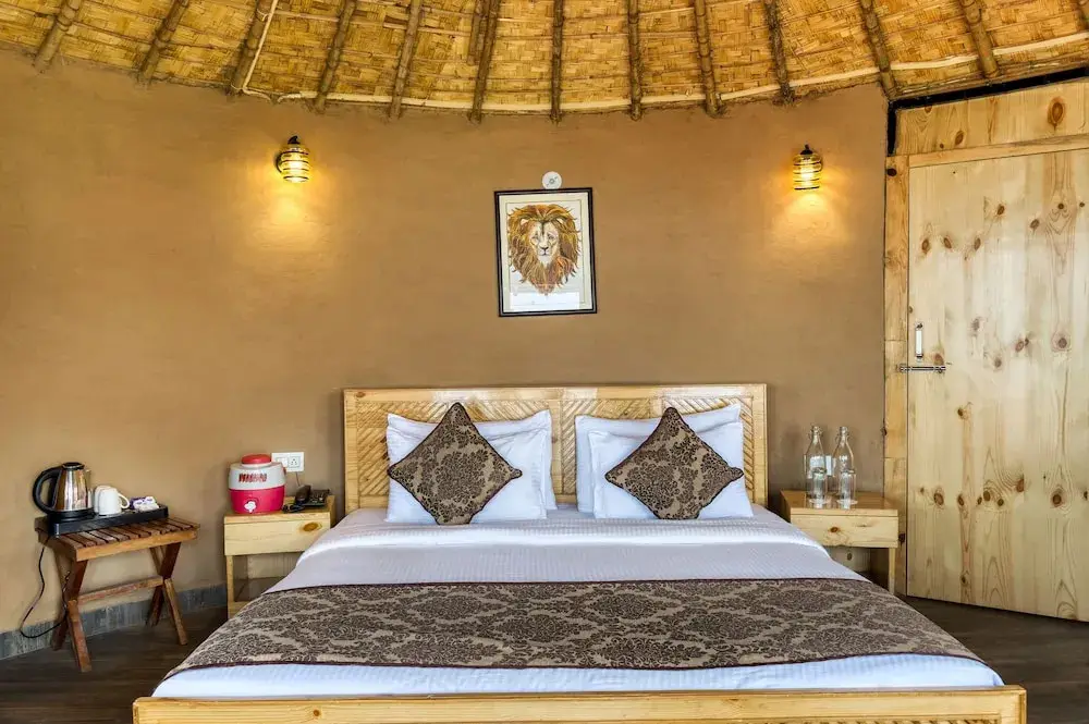 Наинитал: Royal Cliff Resorts