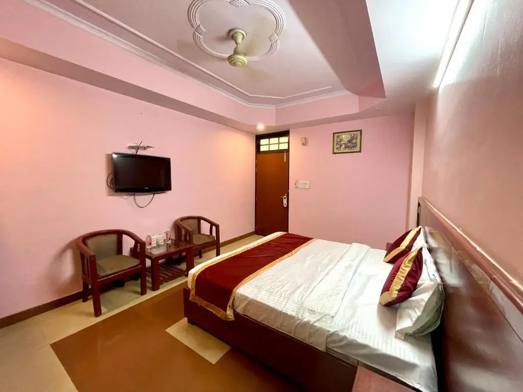Лакхнау: Saubhagya Inn