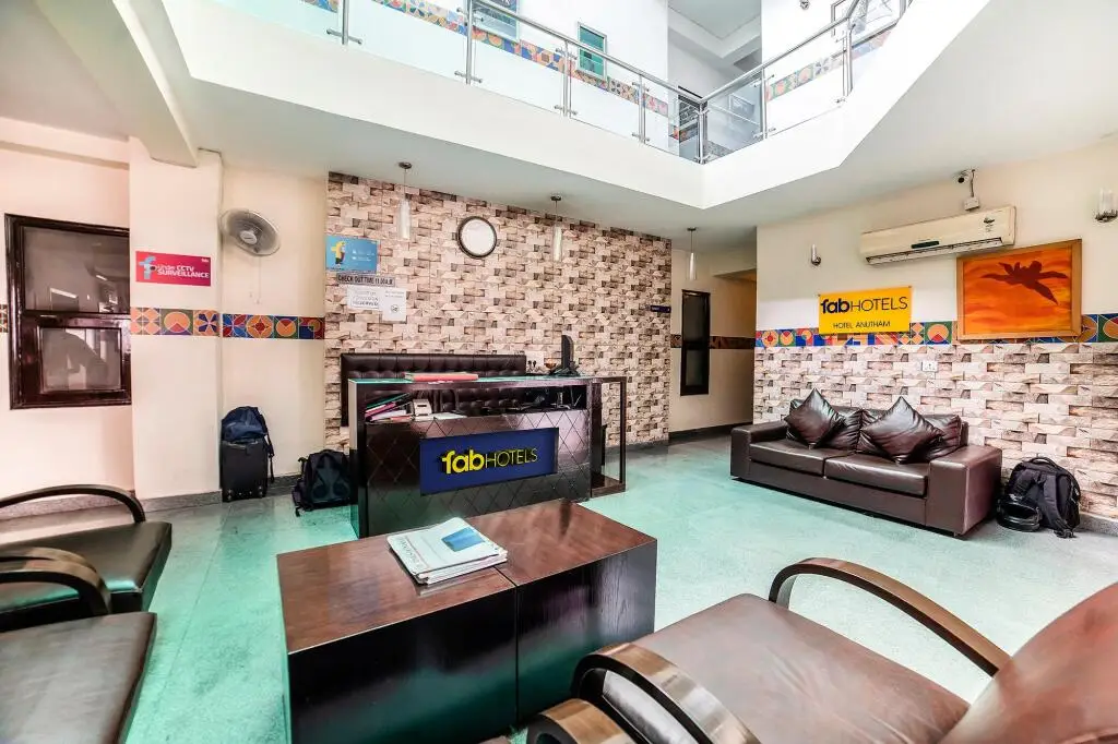 Нью-Дели: Fabhotel Anutham