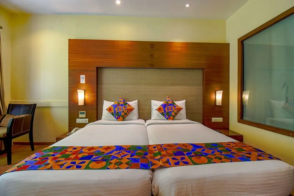 Пуна: FabHotel Prime JM Four