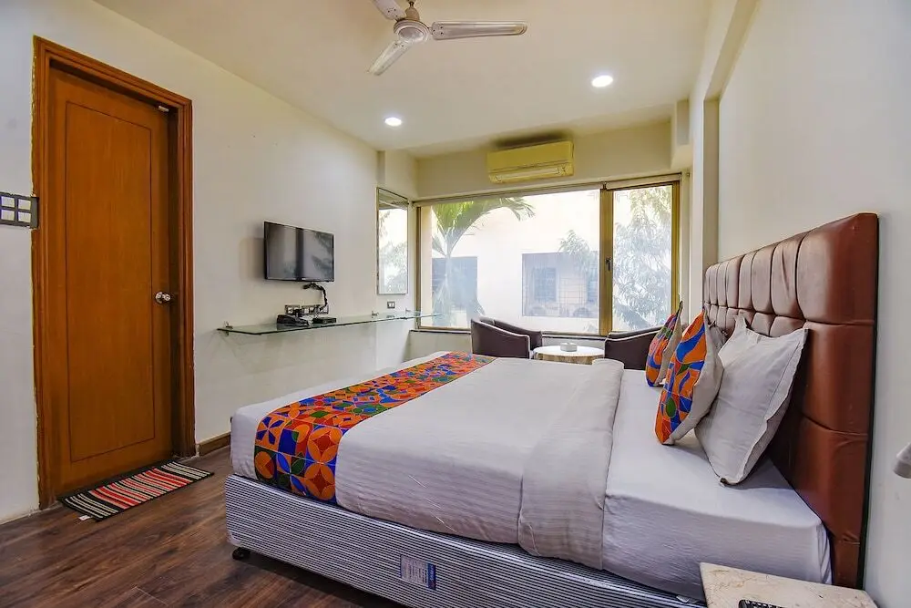 Вакад: Fabhotel Sr Wakad