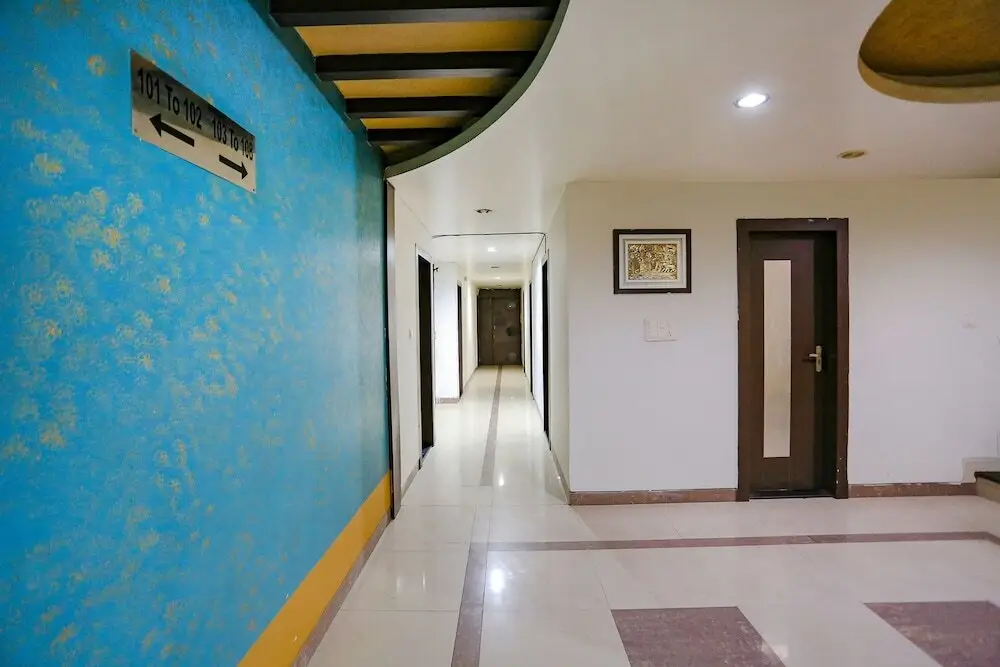 Бхопал: Fabhotel Midland