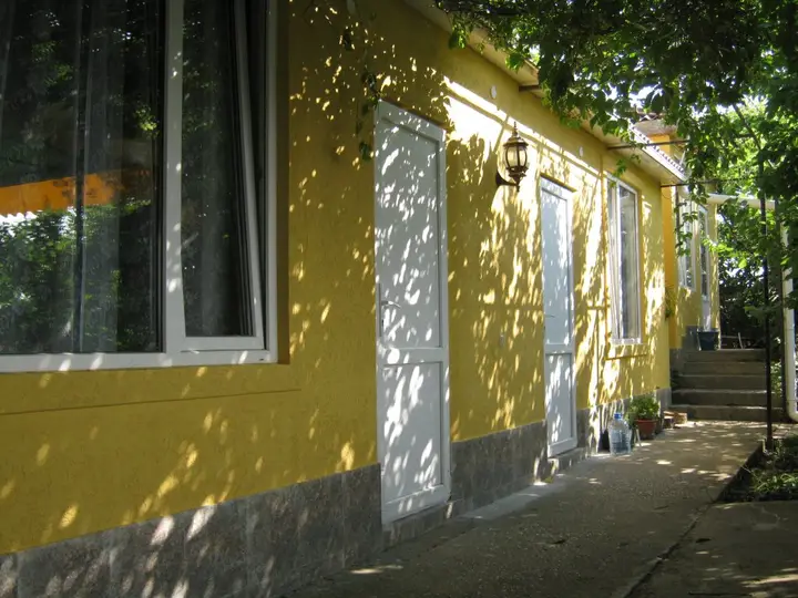 Судак: Гостевой Дом Villa Nina
