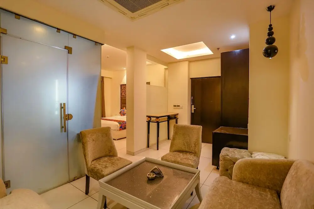 Нью-Дели: Fabhotel Imperial