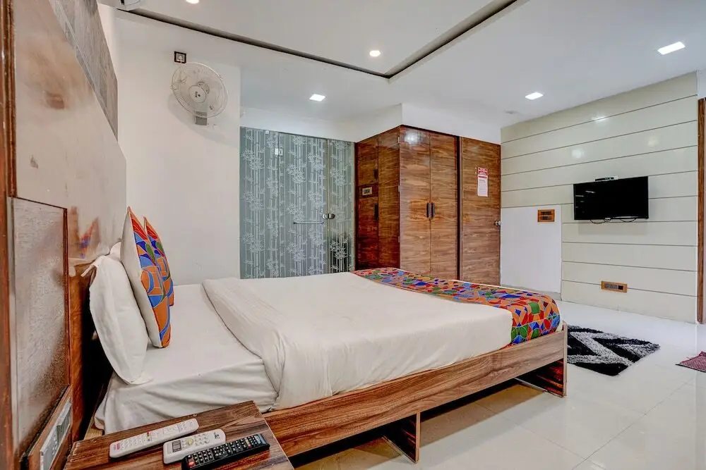 Пуна: Fabhotel Vardhan House