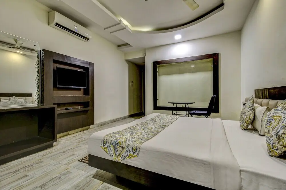 Бхопал: Fabhotel Csfc