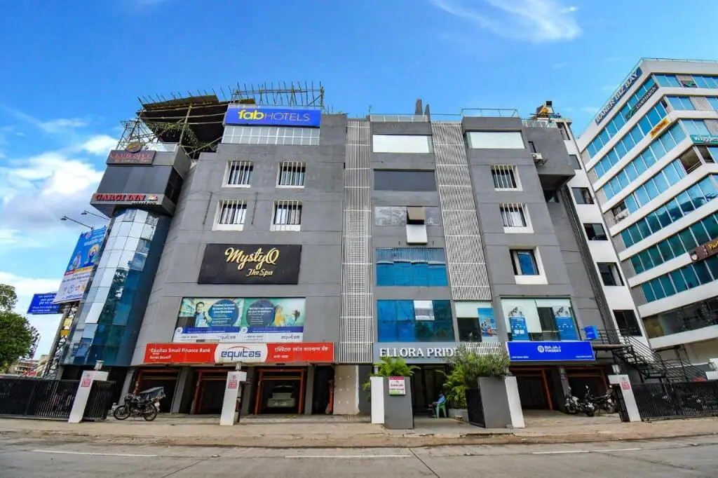 Fabhotel Gargi Inn — фото 1