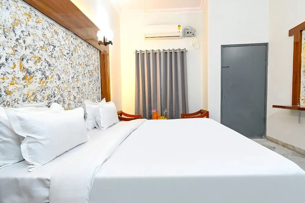 Джайпур: Fabhotel Classic Holiday