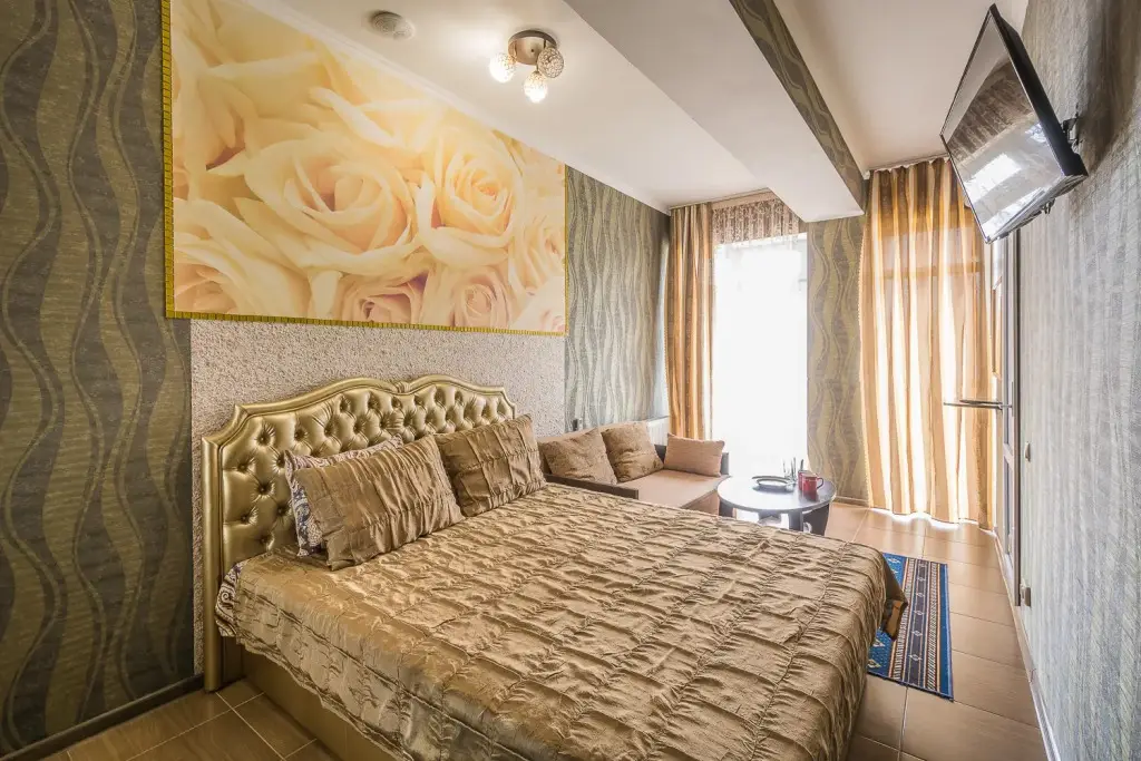 Судак: Гостевой Дом White Lion